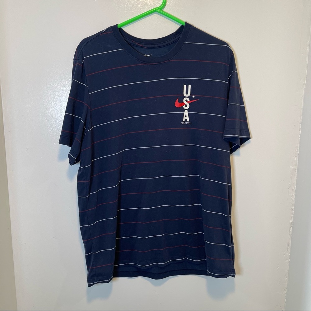 Nike USA the nike tee short sleeve shirt men’s size XL